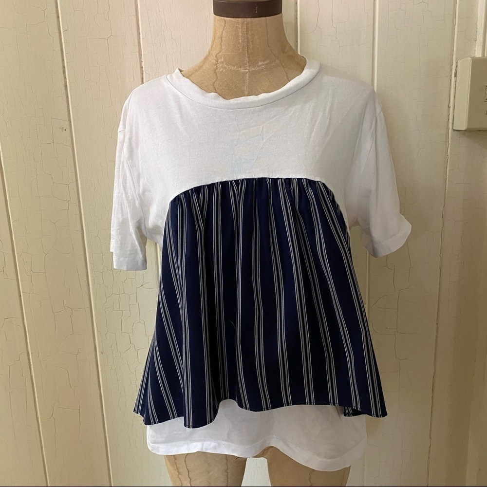 GU Japan sz M Layer Tee White Printed Top Tie Back